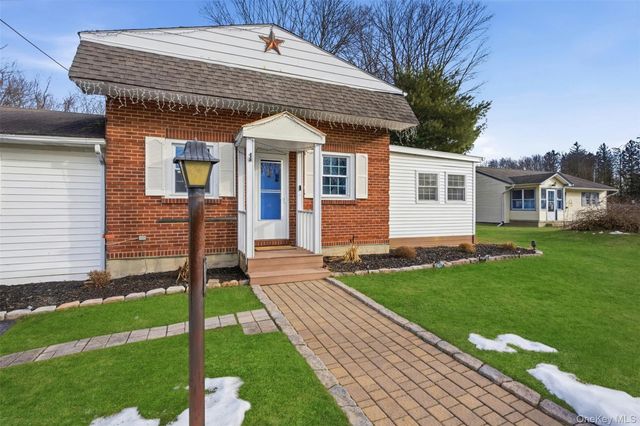 9 Highland Avenue, Otisville, NY 10963