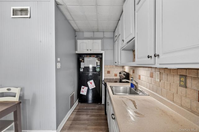 9 Highland Avenue, Otisville, NY 10963