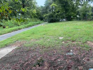 1233 WOODLAND AVENUE SW, Birmingham, AL 35211