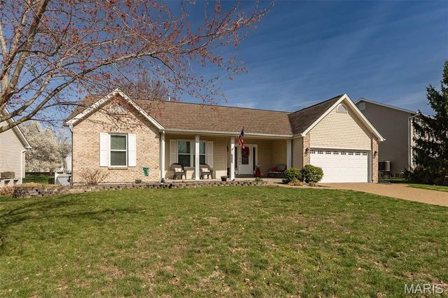 2916 Spring Blossom Drive, Dardenne Prairie, MO 63368