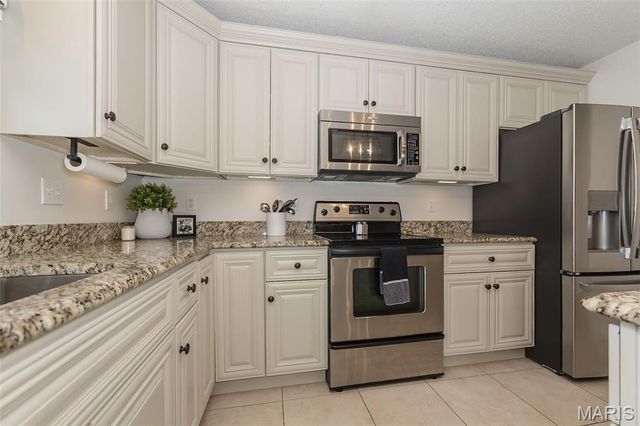 2916 Spring Blossom Drive, Dardenne Prairie, MO 63368