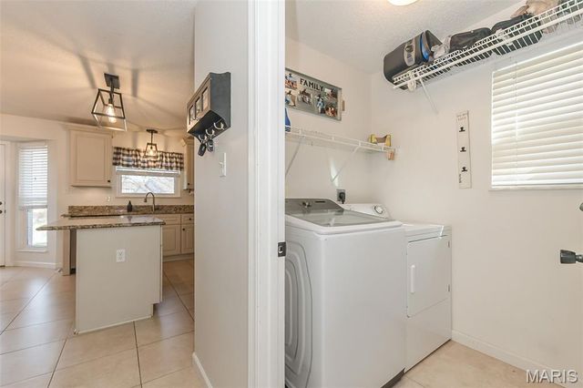 2916 Spring Blossom Drive, Dardenne Prairie, MO 63368