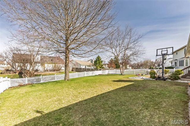 2916 Spring Blossom Drive, Dardenne Prairie, MO 63368