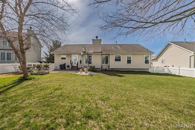 2916 Spring Blossom Drive, Dardenne Prairie, MO 63368