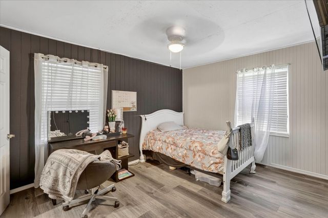 315 Hillcrest Street, Mansfield, TX 76063