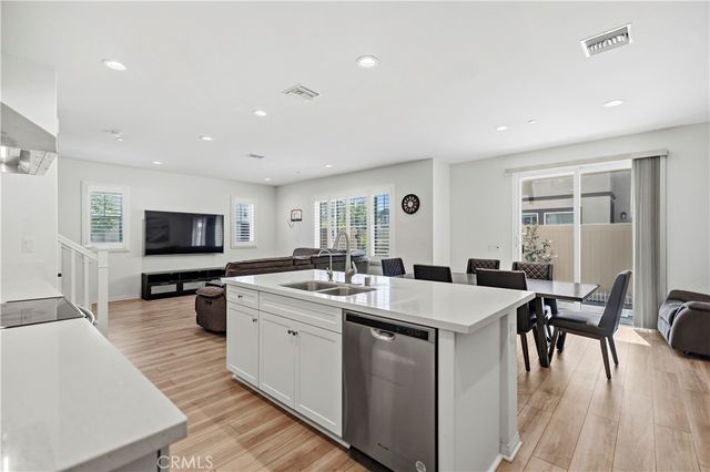 16032 Tanzinite, Chino, CA 91708