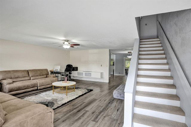 869 NW 47th Street, Deerfield Beach, FL 33064