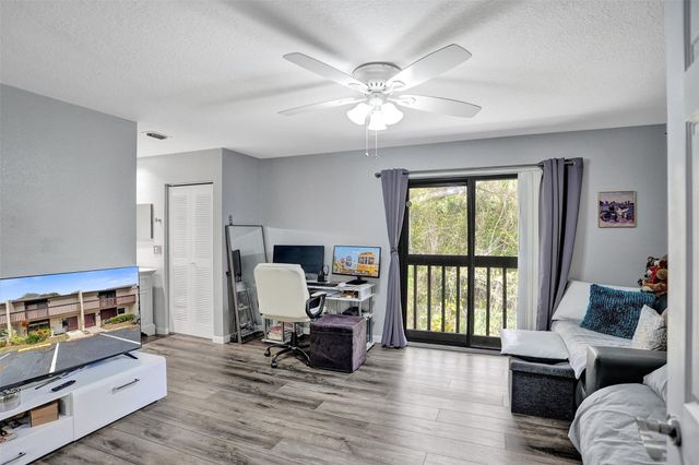 869 NW 47th Street, Deerfield Beach, FL 33064