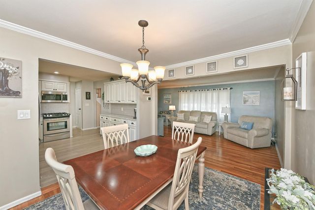 42 Montrose Drive, Commack, NY 11725