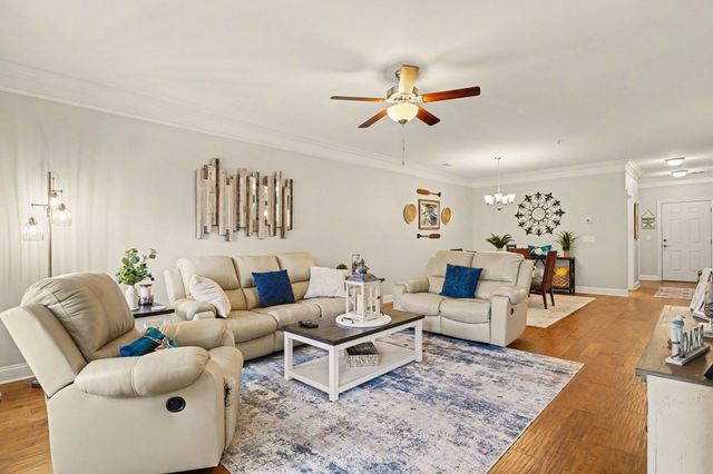 172 Ella Kinley Cir Unit 202, Myrtle Beach, SC 29588