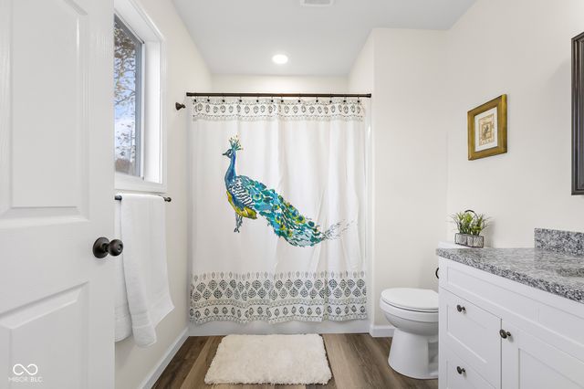 8087 W 300 S, Columbus, IN 47201