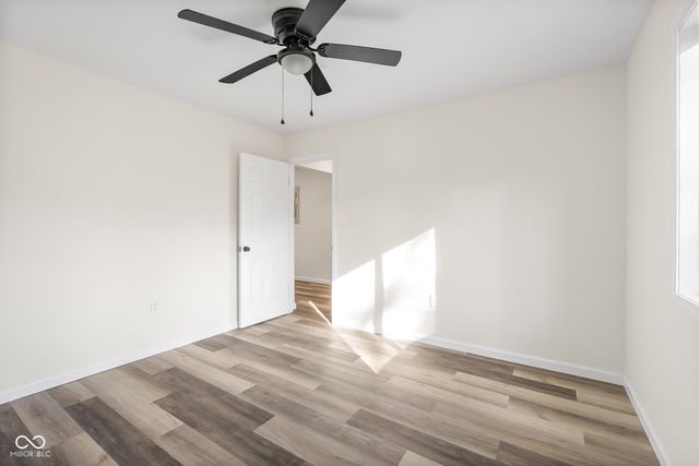 8087 W 300 S, Columbus, IN 47201