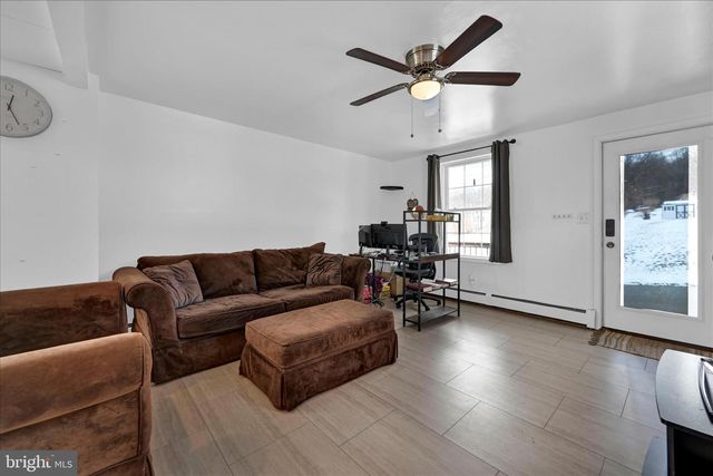 717 5TH ST, Port Carbon, PA 17965