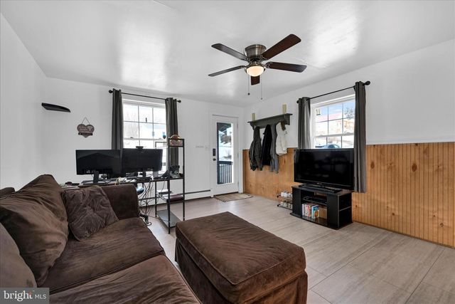 717 5TH ST, Port Carbon, PA 17965