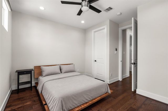 206 Drennan Street, Houston, TX 77003