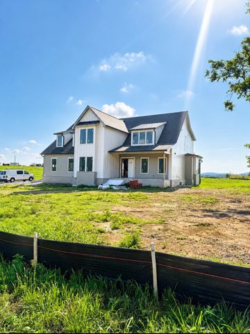 8728 Iron Willow Pass, Eagleville, TN 37060