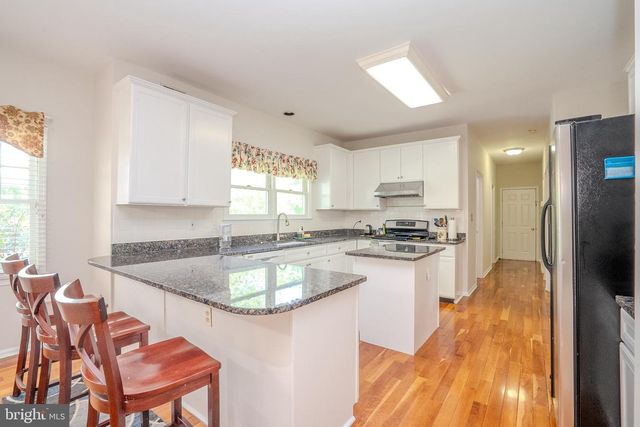 1 BUNTING COURT, Plainsboro, NJ 08536