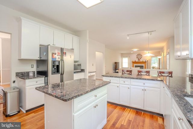 1 BUNTING COURT, Plainsboro, NJ 08536