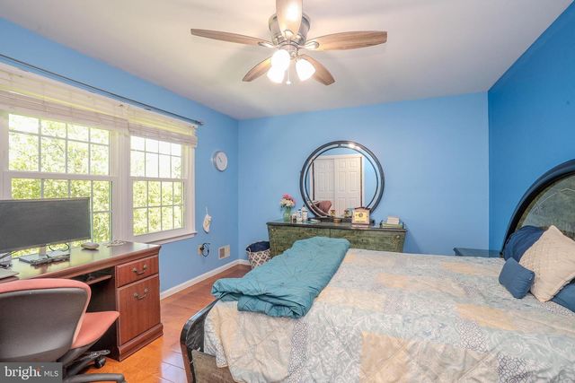 1 BUNTING COURT, Plainsboro, NJ 08536