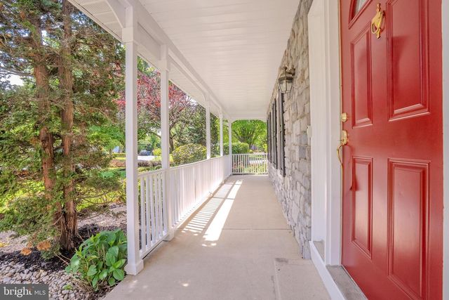 1 BUNTING COURT, Plainsboro, NJ 08536