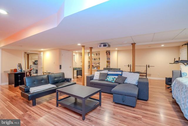 1 BUNTING COURT, Plainsboro, NJ 08536