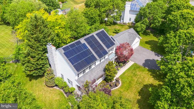 1 BUNTING COURT, Plainsboro, NJ 08536