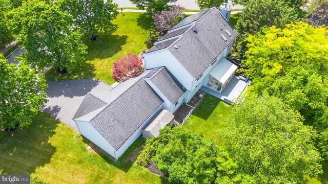 1 BUNTING COURT, Plainsboro, NJ 08536