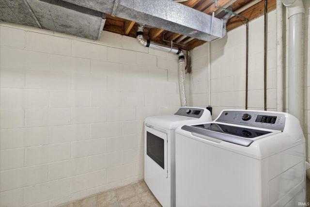 2303 S Burberry Lane, Bloomington, IN 47401