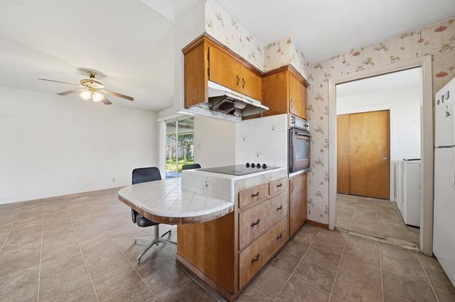 223 Oak St, Valley Springs, CA 95252