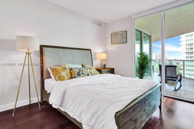 150 Sunny Isles Boulevard 1805, Sunny Isles Beach, FL 33160
