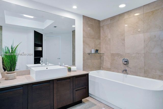 150 Sunny Isles Boulevard 1805, Sunny Isles Beach, FL 33160
