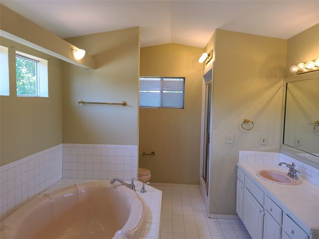 1914 Shorewood Drive, Grapevine, TX 76051