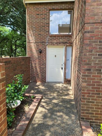 1914 Shorewood Drive, Grapevine, TX 76051