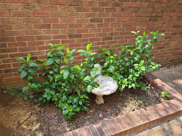 1914 Shorewood Drive, Grapevine, TX 76051