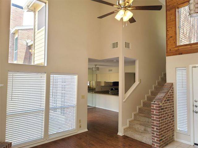 1914 Shorewood Drive, Grapevine, TX 76051