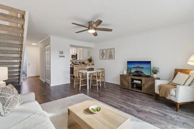 324 Countrywood Ln, Encinitas, CA 92024