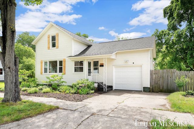 313 Washington Avenue, Muskegon, MI 49441