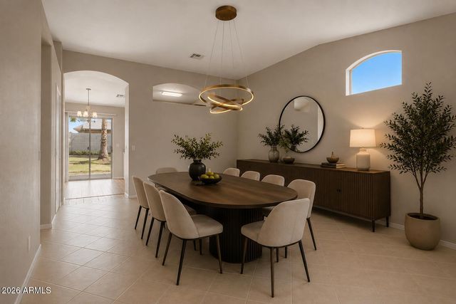 8430 W CORA Lane, Phoenix, AZ 85037