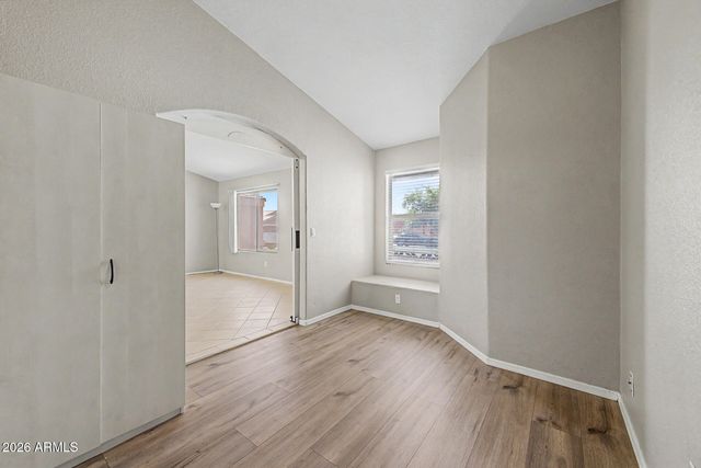 8430 W CORA Lane, Phoenix, AZ 85037