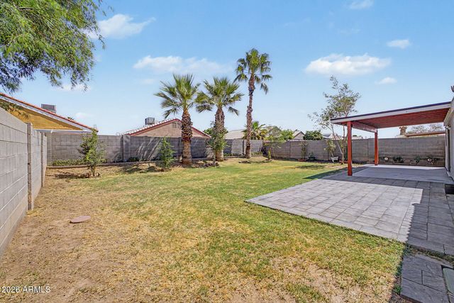 8430 W CORA Lane, Phoenix, AZ 85037