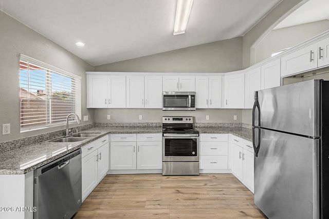 8430 W CORA Lane, Phoenix, AZ 85037