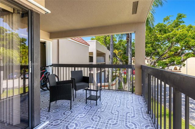 12990 SW 88th Lane B203, Miami, FL 33186