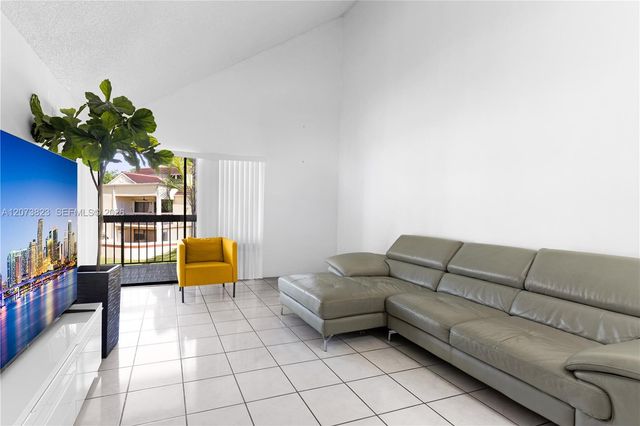 12990 SW 88th Lane B203, Miami, FL 33186