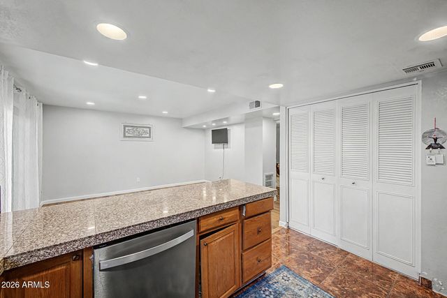 4310 W OCOTILLO Road, Glendale, AZ 85301