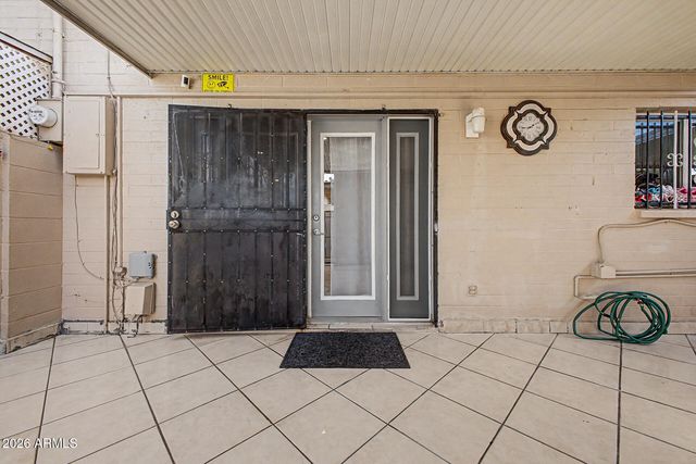 4310 W OCOTILLO Road, Glendale, AZ 85301