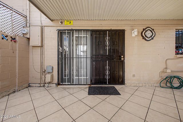 4310 W OCOTILLO Road, Glendale, AZ 85301