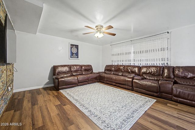 4310 W OCOTILLO Road, Glendale, AZ 85301