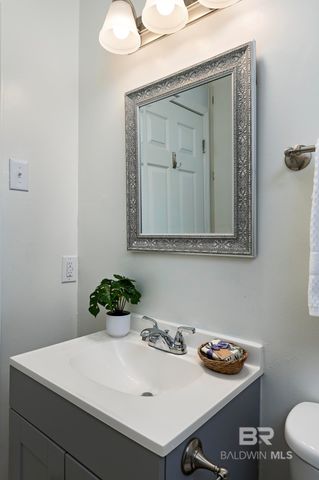 5404 Forest Park Drive, Mobile, AL 36618