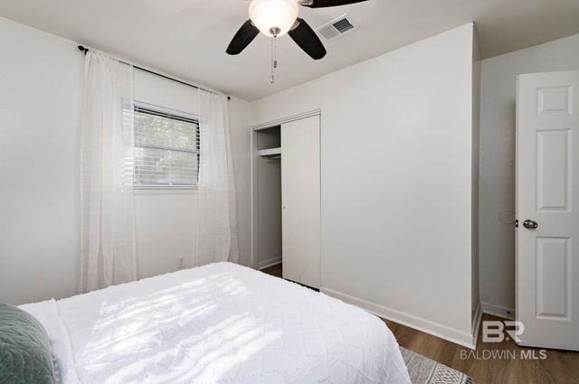 5404 Forest Park Drive, Mobile, AL 36618
