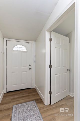 5404 Forest Park Drive, Mobile, AL 36618
